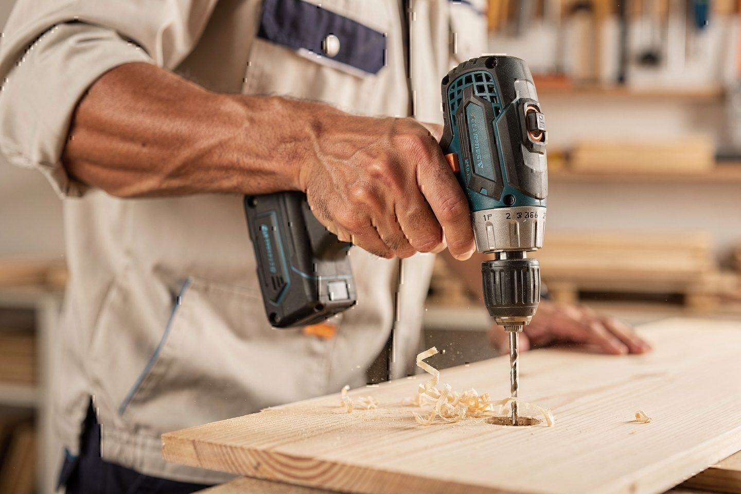 Entrümpelung, Fenster- und Türenmontage & Trockenbau – Dorsch Handwerker-Dienstleistungen